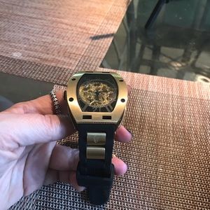 Constantim Watch. Check at Constantim.eu